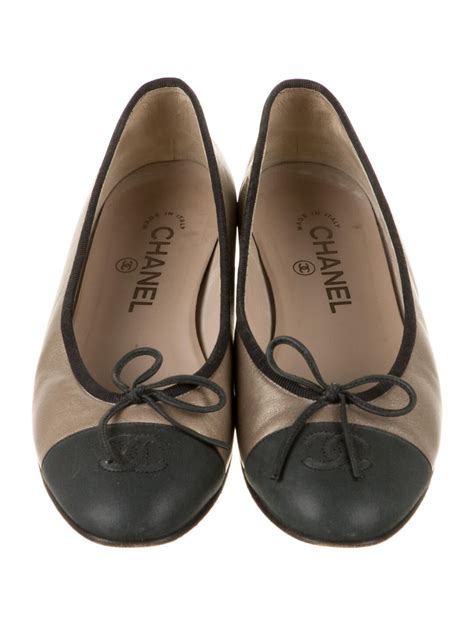 chanel brown ballet flats|are chanel flats comfortable.